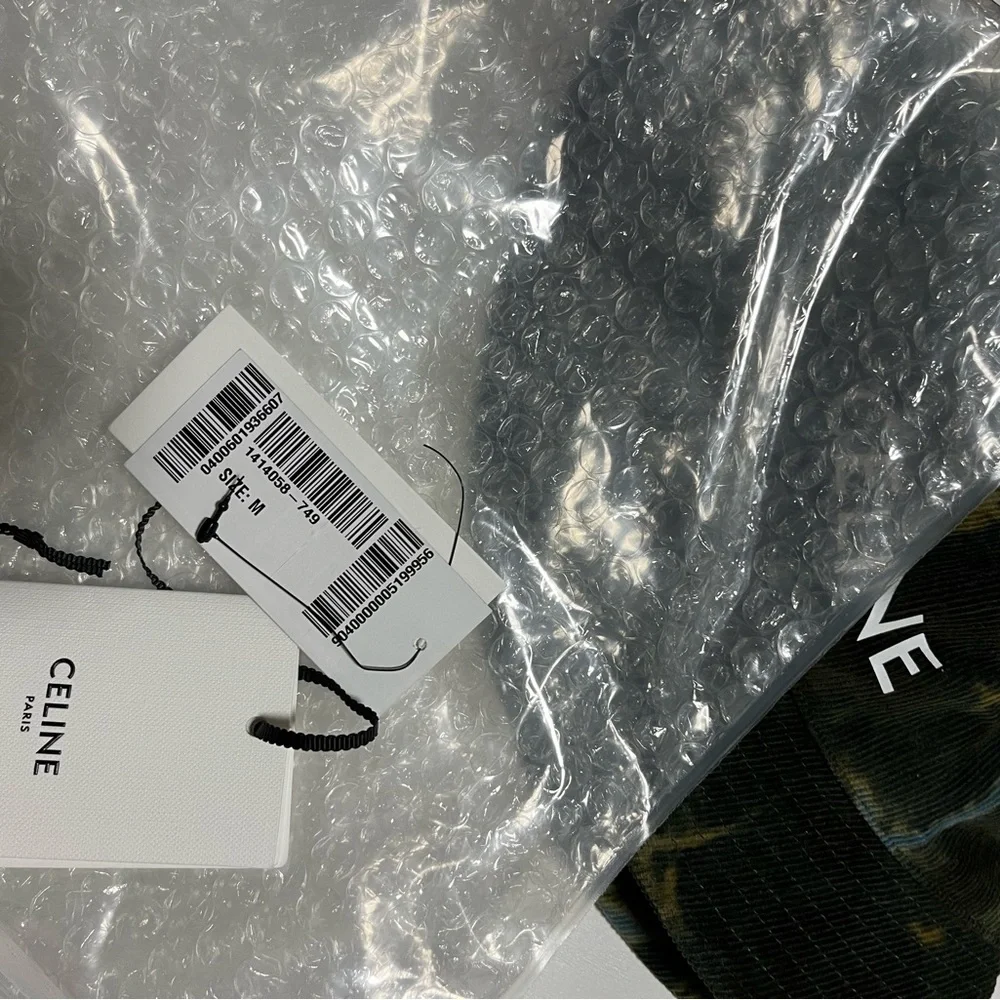 Celine Tie-Dye Bucket Hat NWOT - Picture 4 of 6